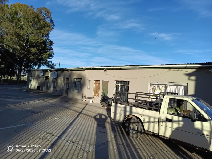 18 Bedroom Property for Sale in Middelburg Eastern Cape